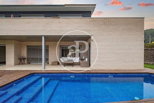 Foto 2 de Xalet en venda a Can Majó - Can Trabal de 6 habitacions amb terrassa i piscina