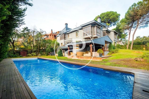 Foto 1 de Casa en venta en Can Majó - Can Trabal de 6 habitaciones con terraza y piscina