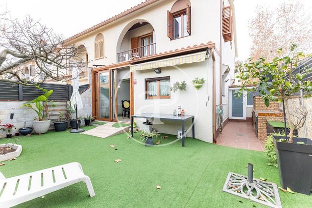 Foto 1 de Casa en venda a Can Deu - La Planada - Sant Julià de 4 habitacions amb terrassa i balcó