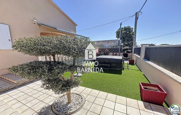 Foto 1 de Chalet en venta en calle Garrigues de 4 habitaciones con terraza y piscina