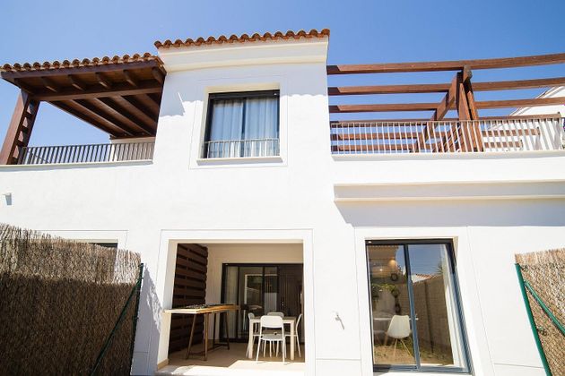 Foto 1 de Casa en venda a Ardiaca - La Llosa de 3 habitacions amb piscina i jardí