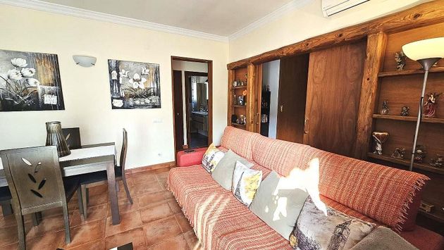 Foto 2 de Piso en venta en Golf Costa Brava - Bufaganyes de 2 habitaciones con terraza y balcón