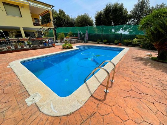 Foto 2 de Xalet en venda a Cànoves i Samalús de 3 habitacions amb terrassa i piscina