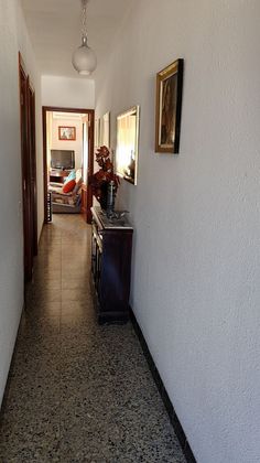 Foto 2 de Venta de piso en calle Monestir de Poblet de 2 habitaciones con terraza y aire acondicionado