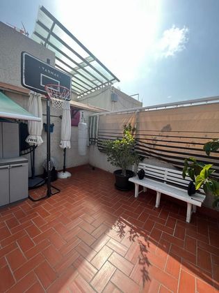 Foto 1 de Ático en venta en Collblanc de 3 habitaciones con terraza y ascensor