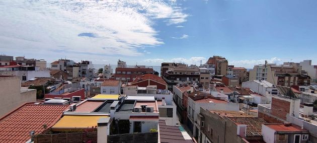 Foto 1 de Venta de dúplex en Casagemes - Canyadó de 3 habitaciones con terraza y aire acondicionado