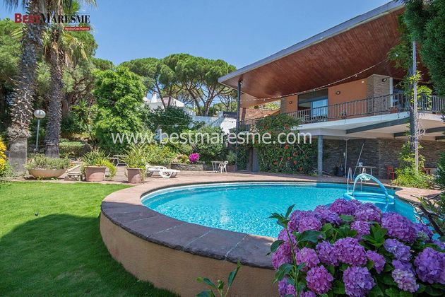 Foto 1 de Xalet en venda a Cabrera de Mar de 5 habitacions amb terrassa i piscina