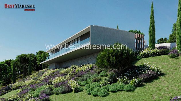 Foto 1 de Xalet en venda a Sant Andreu de Llavaneres de 4 habitacions amb terrassa i piscina