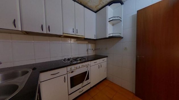 Foto 2 de Piso en venta en Premià de Mar de 4 habitaciones con calefacción y ascensor