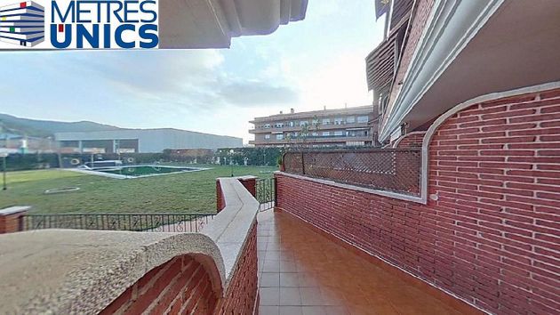Foto 1 de Pis en venda a Sant Celoni de 2 habitacions amb terrassa i piscina
