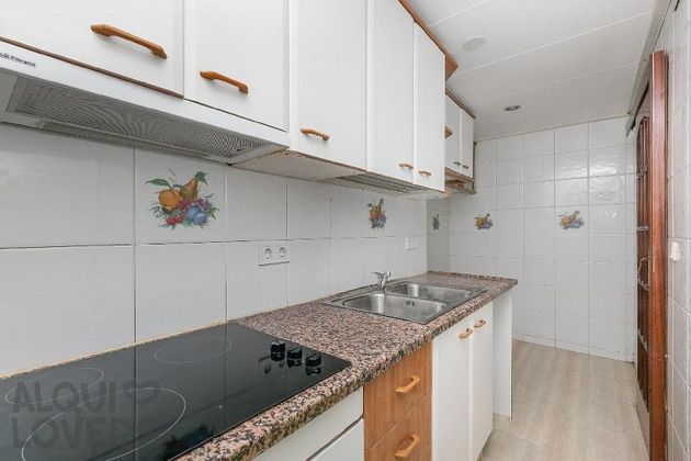 Foto 2 de Pis en venda a Can Borrell - La Plana de Lledó de 3 habitacions amb calefacció