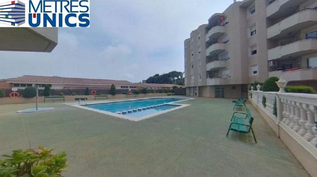 Foto 1 de Venta de piso en Sant Andreu de Llavaneres de 2 habitaciones con terraza y piscina