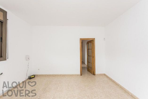 Foto 2 de Piso en venta en Parets del Vallès de 3 habitaciones con calefacción y ascensor