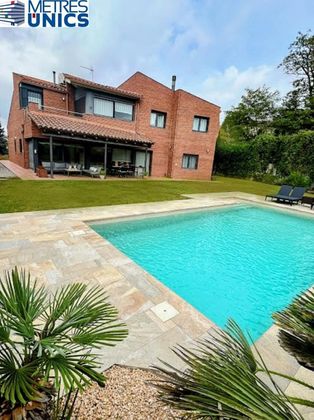 Foto 1 de Xalet en venda a Roca del Vallès, la de 5 habitacions amb terrassa i piscina