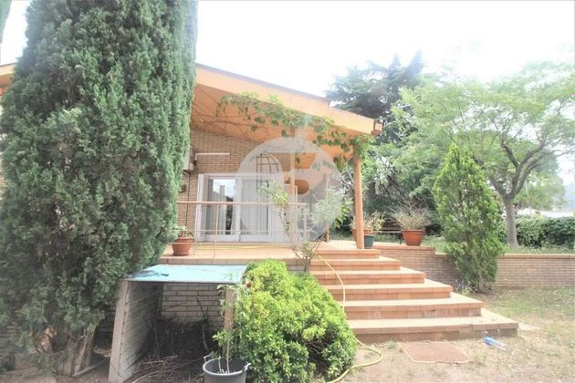 Foto 2 de Casa en venda a Llinars del Valles de 5 habitacions amb terrassa i garatge