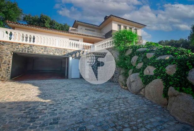 Foto 2 de Casa en venda a Ametlla del Vallès, l´ de 6 habitacions amb terrassa i jardí