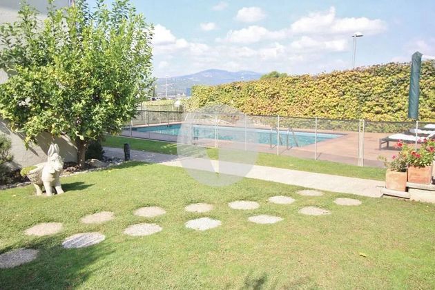 Foto 1 de Casa en venda a Franqueses del Vallès, les de 5 habitacions amb terrassa i piscina