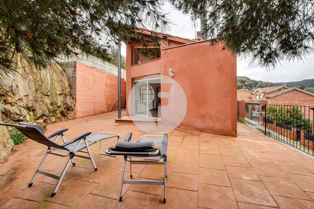 Foto 1 de Venta de casa en Sant Fost de Campsentelles de 4 habitaciones con terraza y garaje