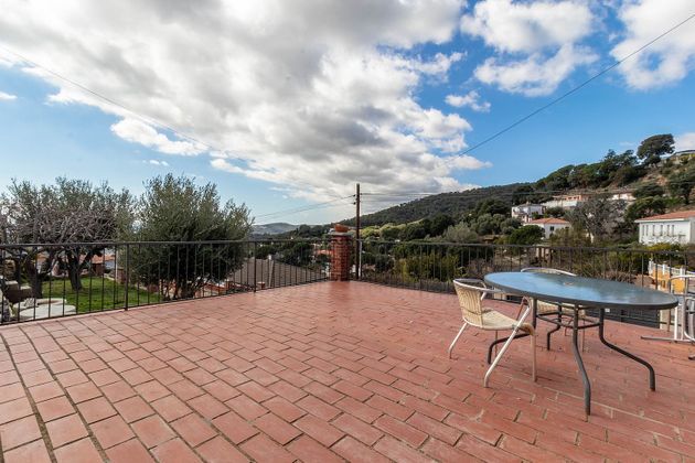 Foto 2 de Venta de chalet en Sant Cebrià de Vallalta de 4 habitaciones con terraza y piscina