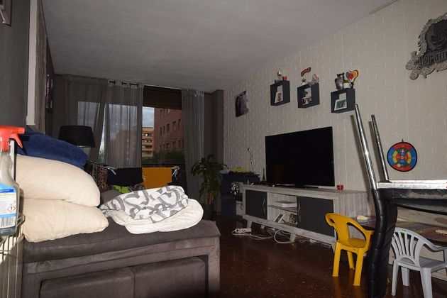 Foto 2 de Piso en venta en Serraparera de 4 habitaciones con balcón y calefacción