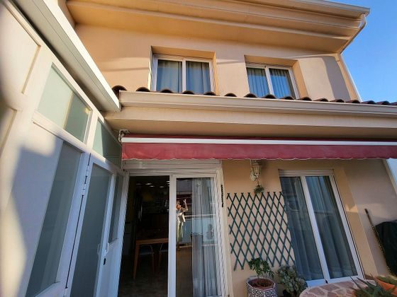 Foto 1 de Venta de casa adosada en Les Creus-Can Feliu de Merola-Can Moré de 5 habitaciones con terraza y balcón