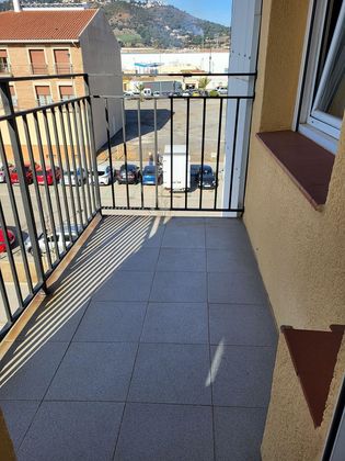 Foto 2 de Piso en venta en Poblenou de 3 habitaciones con balcón y aire acondicionado