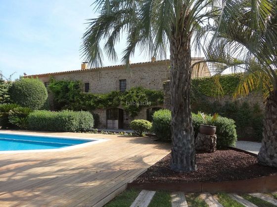 Foto 1 de Casa rural en venta en Rupià de 8 habitaciones con terraza y piscina