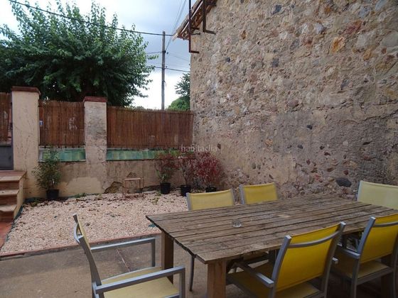 Foto 2 de Casa rural en venda a Corçà de 3 habitacions amb jardí