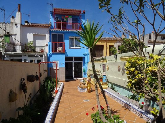 Foto 1 de Casa rural en venda a Vila de Palafrugell - Llofriu - Barceloneta de 4 habitacions amb terrassa i jardí