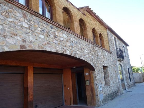 Foto 1 de Casa rural en venda a Mont-Ras de 3 habitacions amb terrassa i garatge