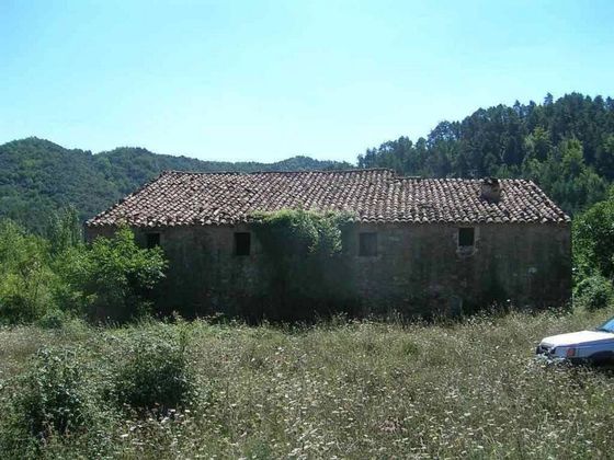 Foto 2 de Casa rural en venda a Vall de Bianya, la de 1 habitació i 522 m²