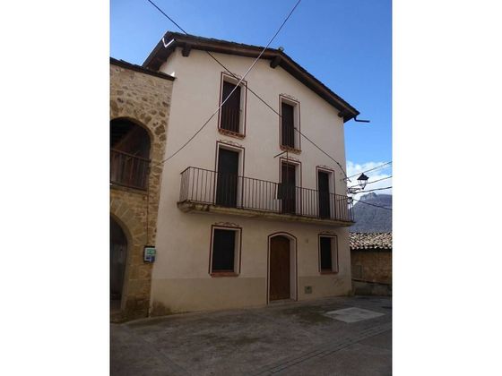 Foto 2 de Casa en venda a Vall d´en Bas, la de 4 habitacions amb garatge i jardí