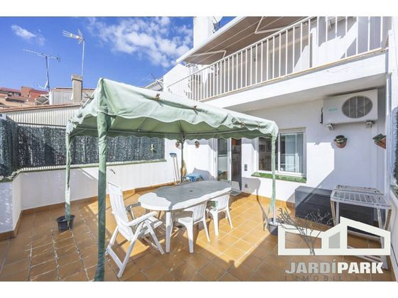 Foto 1 de Venta de casa en Eixample - Sant Oleguer de 5 habitaciones con terraza y garaje