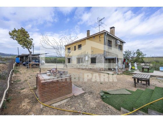 Foto 1 de Casa en venda a Sentmenat de 7 habitacions amb piscina i jardí
