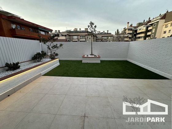 Foto 1 de Casa en venda a Centre - Sabadell de 4 habitacions amb terrassa i balcó