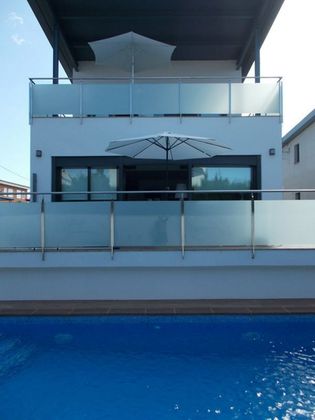 Foto 1 de Xalet en lloguer a Ardiaca - La Llosa de 4 habitacions amb terrassa i piscina