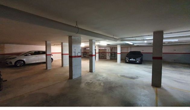 Foto 2 de Garatge en venda a calle Montserrat de 12 m²