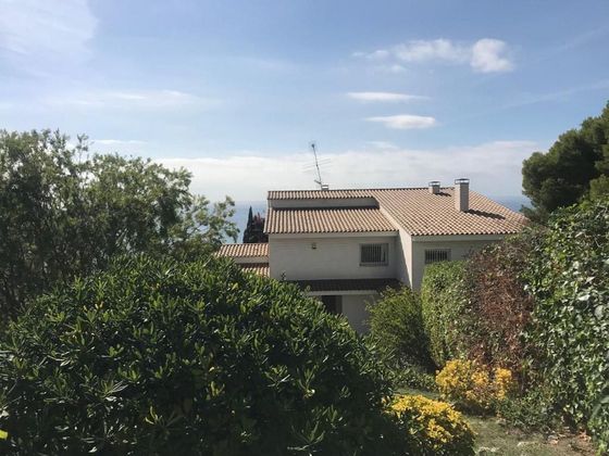 Foto 1 de Casa en venta en Montmar de 3 habitaciones con piscina y jardín