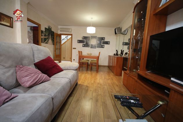 Foto 2 de Casa en venta en Cirera de 3 habitaciones con terraza y calefacción