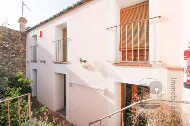 Foto 1 de Venta de casa en Sant Climent Sescebes de 5 habitaciones con terraza y calefacción