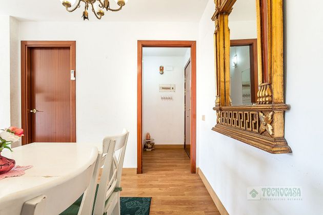 Foto 2 de Venta de piso en Sant Adrià de Besos de 2 habitaciones con balcón y ascensor