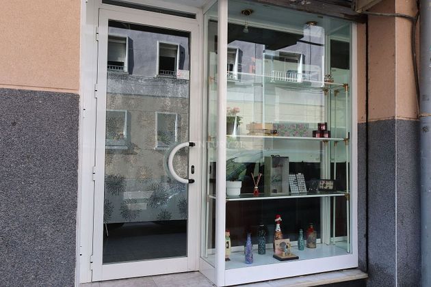 Foto 1 de Local en venta en calle De Sant Joan con aire acondicionado