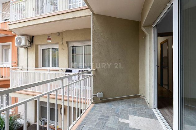 Foto 2 de Pis en venda a calle Del Montnegre de 3 habitacions amb balcó i ascensor