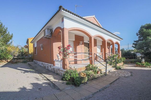 Foto 1 de Venta de casa en calle Galicia de 5 habitaciones con terraza y jardín