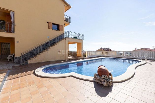 Foto 1 de Xalet en venda a calle De la Guatlla de 5 habitacions amb terrassa i piscina