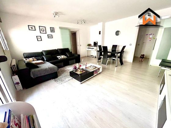 Foto 1 de Pis en venda a avenida Verge de Canòlich de 2 habitacions amb terrassa i calefacció