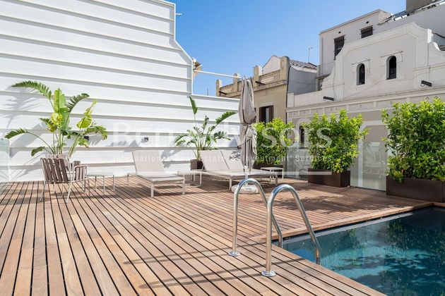 Foto 2 de Dúplex en venda a Sant Gervasi - Galvany de 2 habitacions amb terrassa i piscina