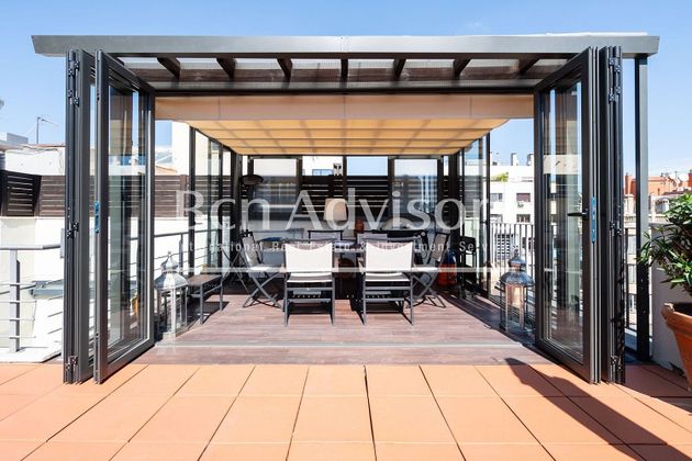 Foto 2 de Àtic en venda a La Dreta de l'Eixample de 2 habitacions amb terrassa i aire acondicionat