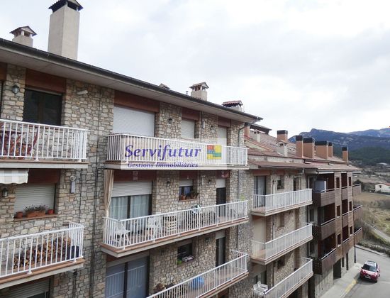 Foto 1 de Piso en venta en Bagà de 3 habitaciones con balcón y calefacción