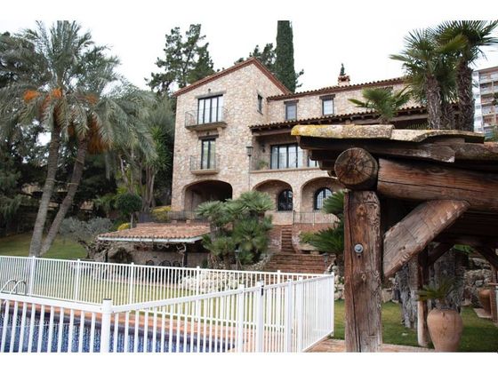 Foto 2 de Casa en venda a Sant Feliu de Codines de 8 habitacions amb terrassa i piscina